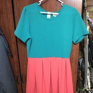 LuLaRoe 2 color Amelia